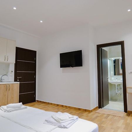 Osmani Rooms Sarandë Exterior foto
