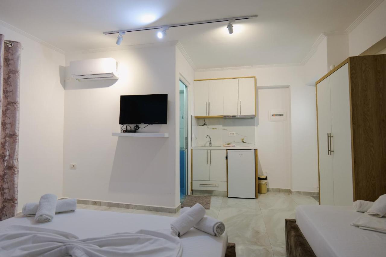 Osmani Rooms Sarandë Exterior foto