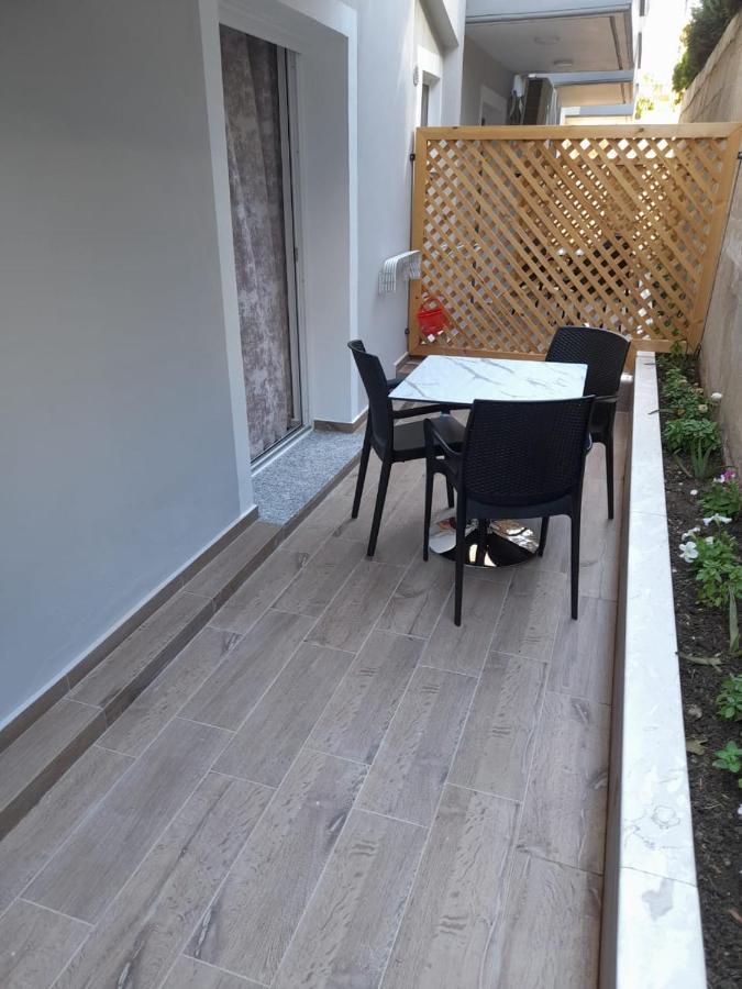 Osmani Rooms Sarandë Exterior foto